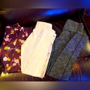 Victoria’s Secret Pink leggings bundle!🎉